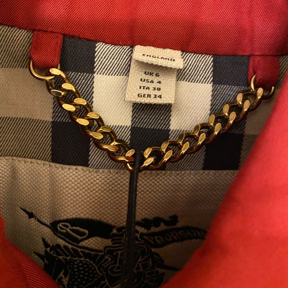 Burberry Heritage Sandringham Trench Coat, Parade Red, Long - Picture 4 of 13